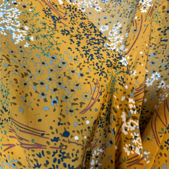 Mustard blouse - Picture 4 of 4